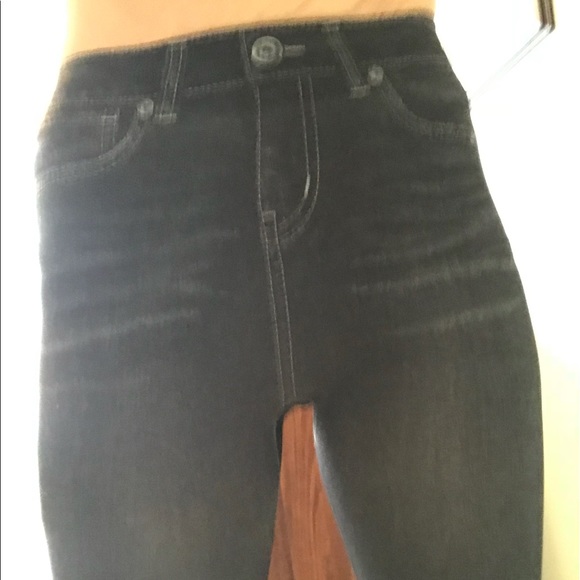 ⚡️NO BOUNDARIES | Distressed Black Bodycon Jegging / Leggings | SP - Picture 4 of 17